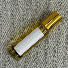 Load image into Gallery viewer, GRÈCE SCENTED ROOM SPRAY