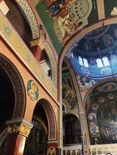 Load image into Gallery viewer, LIVANI