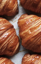 Load image into Gallery viewer, CROISSANT