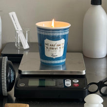 Load image into Gallery viewer, THEMATIKOS /// VAEON &quot;ASTORIA&quot; CANDLE
